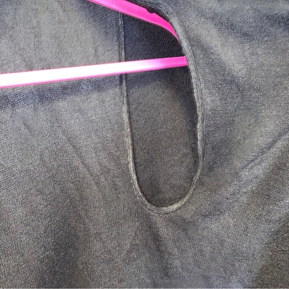 Northern Angel Black Faux Fur Trim Shrug Bolero Poncho Flowy Shawl Small Medium - Picture 7 of 7